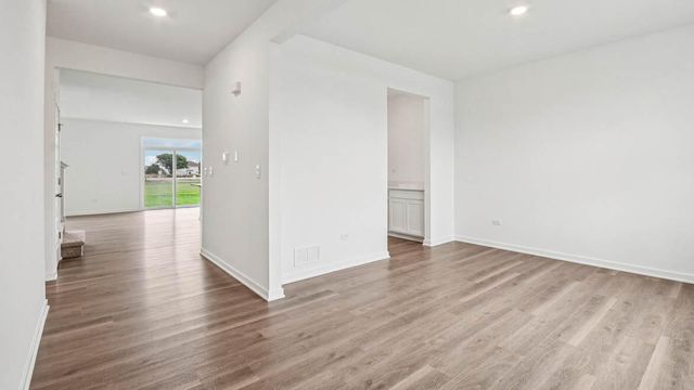 7694 W 107th Place, Crown Point, IN 46307