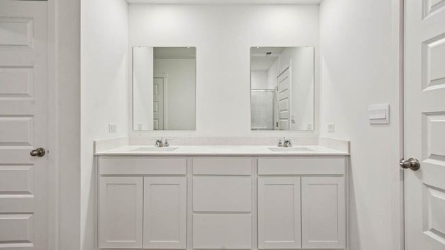 7694 W 107th Place, Crown Point, IN 46307