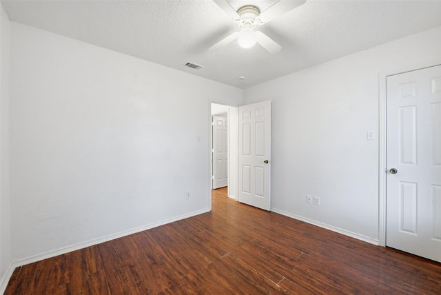 6444 Whitehurst, Watauga, TX 76148