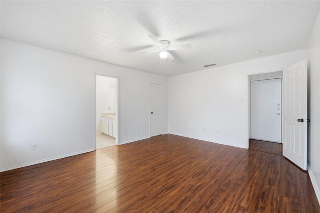 6444 Whitehurst, Watauga, TX 76148