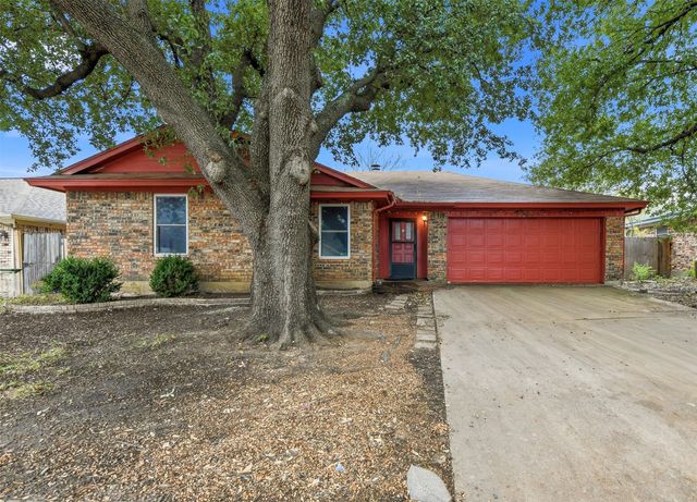 6444 Whitehurst, Watauga, TX 76148