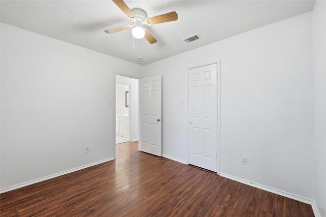 6444 Whitehurst, Watauga, TX 76148