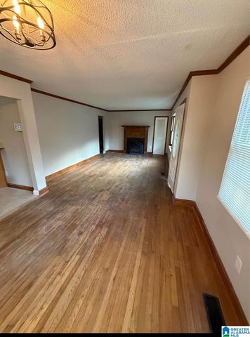 8136 10TH AVENUE S, Birmingham, AL 35206