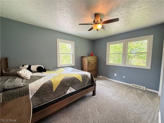 10239 Mulberry Road, Chardon, OH 44024