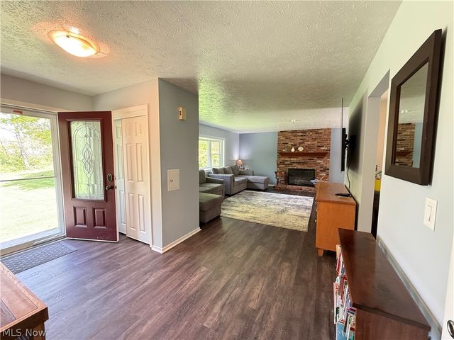 10239 Mulberry Road, Chardon, OH 44024