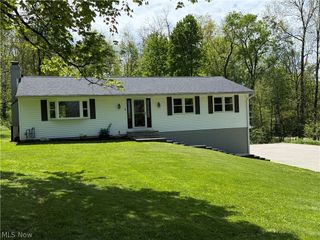 10239 Mulberry Road, Chardon, OH 44024