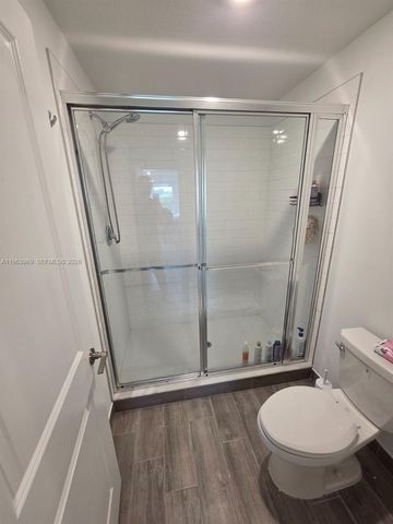 4343 Hammock Grove Dr, Lake Worth, FL 33467