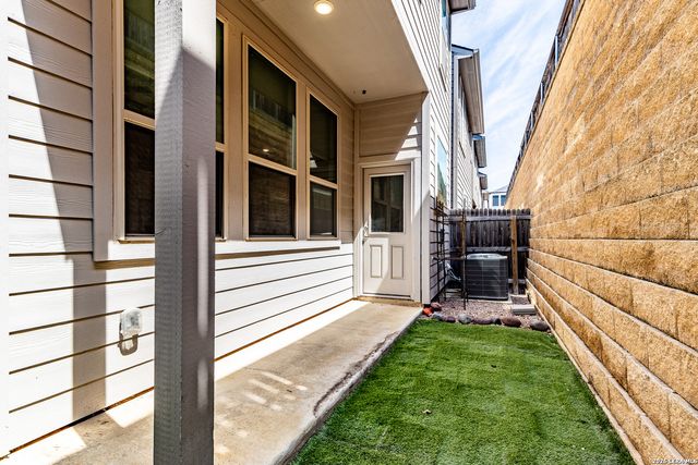 6446 BABCOCK RD UNIT 35, San Antonio, TX 78249