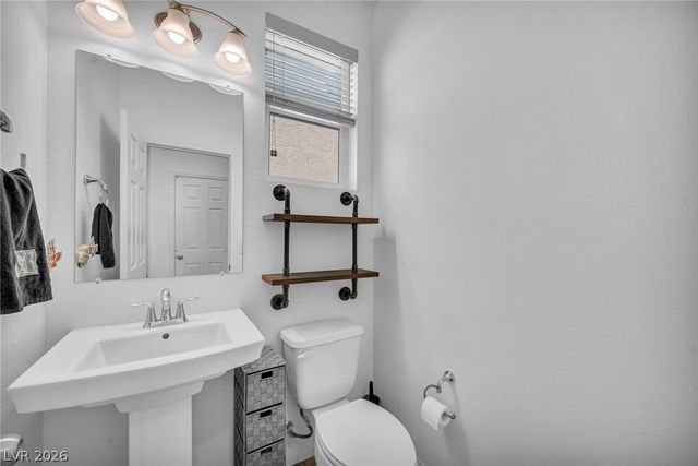 8049 Tank Loop Street, Las Vegas, NV 89166