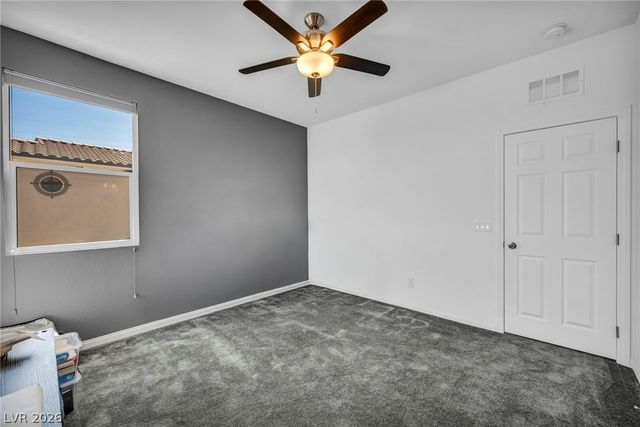 8049 Tank Loop Street, Las Vegas, NV 89166