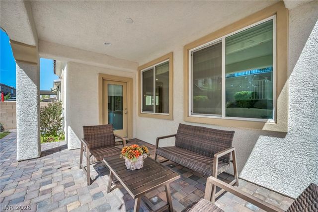 8049 Tank Loop Street, Las Vegas, NV 89166