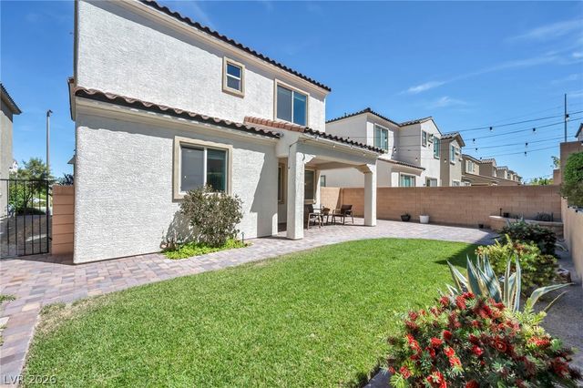 8049 Tank Loop Street, Las Vegas, NV 89166