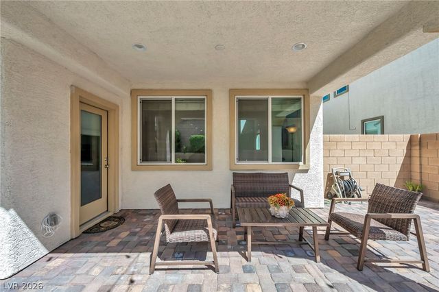 8049 Tank Loop Street, Las Vegas, NV 89166