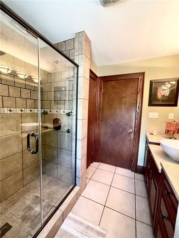 20 Bowen Street, Auburn, NY 13021
