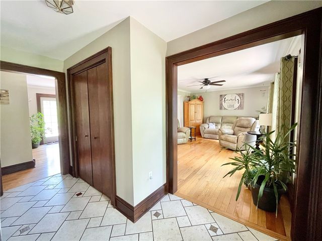 20 Bowen Street, Auburn, NY 13021
