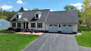20 Bowen Street, Auburn, NY 13021