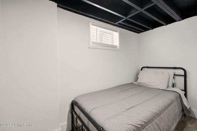 227 Gheens Ave, Louisville, KY 40214