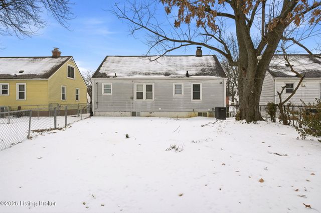 227 Gheens Ave, Louisville, KY 40214