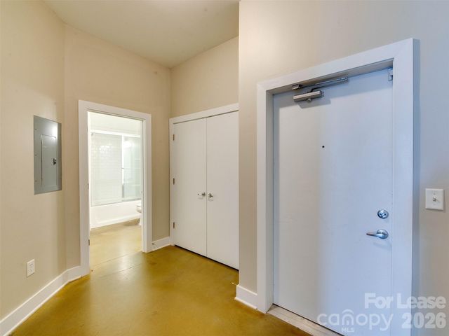 927 Westmere Avenue, Charlotte, NC 28208