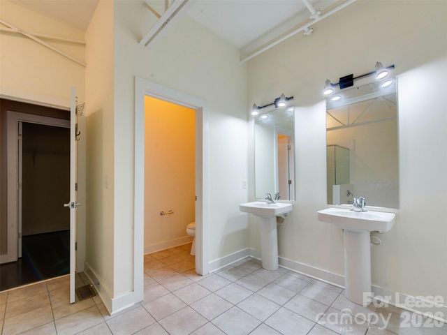 927 Westmere Avenue, Charlotte, NC 28208