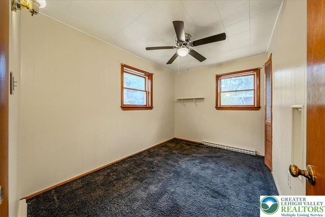 6361 Lakeshore Drive East, Middle Smithfield Twp, PA 18302