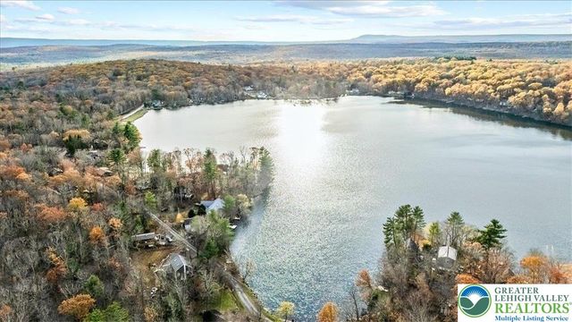 6361 Lakeshore Drive East, Middle Smithfield Twp, PA 18302