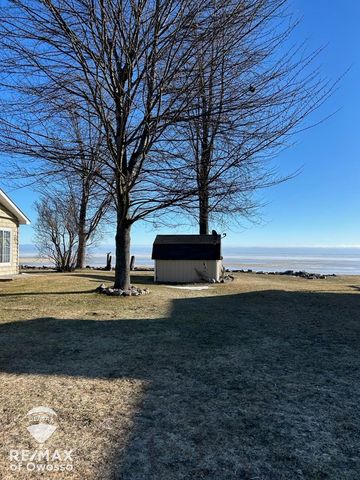 5816 Avalon Road, Pinconning Twp, MI 48650