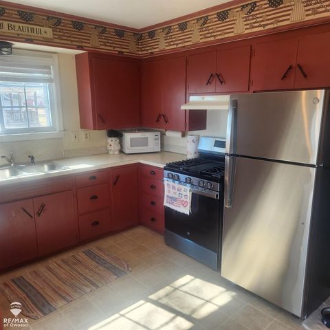 5816 Avalon Road, Pinconning Twp, MI 48650