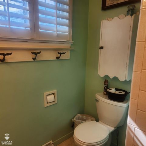 5816 Avalon Road, Pinconning Twp, MI 48650