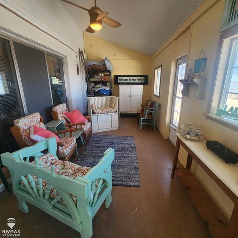 5816 Avalon Road, Pinconning Twp, MI 48650