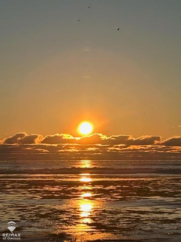 5816 Avalon Road, Pinconning Twp, MI 48650