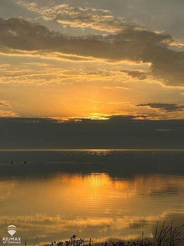 5816 Avalon Road, Pinconning Twp, MI 48650