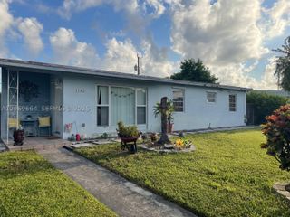 11465 SW 57th Ter, Miami, FL 33173