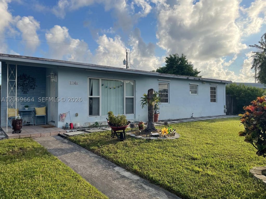 11465 SW 57th Ter, Miami, FL 33173