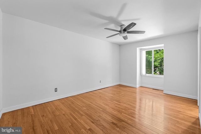 6018 TIMBER HOLLOW LN, Springfield, VA 22152