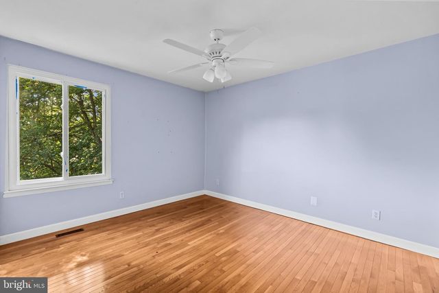 6018 TIMBER HOLLOW LN, Springfield, VA 22152