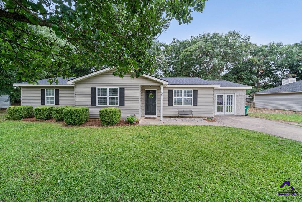 209 Annas Way, Perry, GA 31069