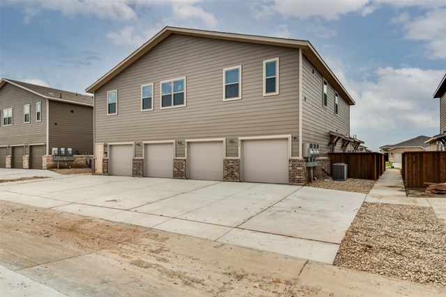 617 Harvest Moon Drive, Venus, TX 76084