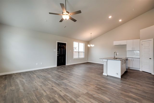 617 Harvest Moon Drive, Venus, TX 76084