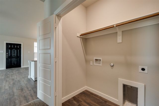617 Harvest Moon Drive, Venus, TX 76084