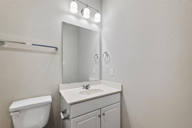 2131 Islawild Way, La Marque, TX 77568