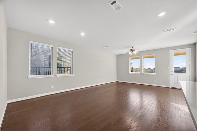 2131 Islawild Way, La Marque, TX 77568