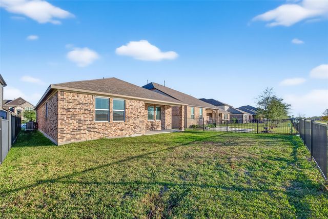 2131 Islawild Way, La Marque, TX 77568