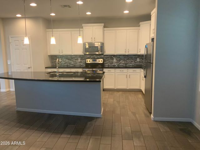 12141 W DESERT MOON Way, Peoria, AZ 85383
