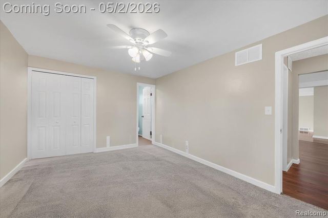 23030 Edgewater Street, Saint Clair Shores, MI 48082