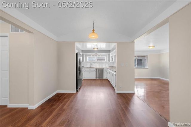 23030 Edgewater Street, Saint Clair Shores, MI 48082