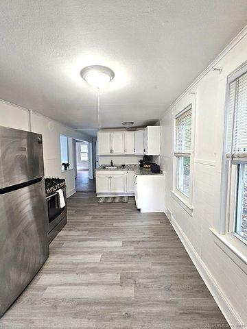 10 Benedict Street, Plymouth, CT 06786