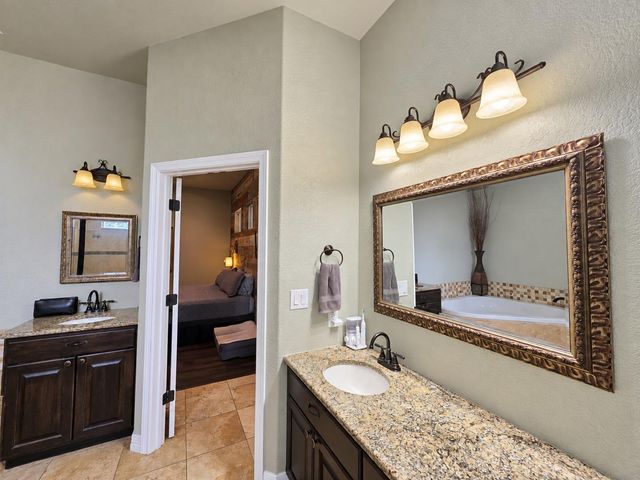 158 High River Ranch DR, Liberty Hill, TX 78642
