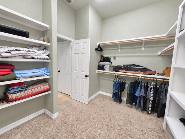 158 High River Ranch DR, Liberty Hill, TX 78642