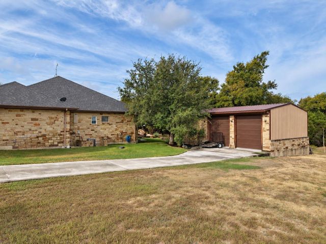 158 High River Ranch DR, Liberty Hill, TX 78642